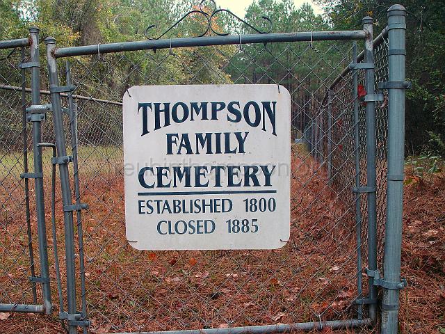 DSC01908.JPG - Thompson Family Cemetery gate
